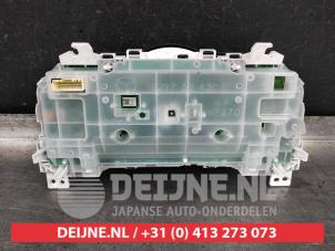 Mazda 3 Odometer KM O550907 photo 2