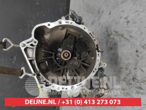 Gebruikte Versnellingsbak Mazda 2 (DE) 1.3 16V S-VT High Power Prijs € 150,00 Margeregeling aangeboden door V.Deijne Jap.Auto-onderdelen BV