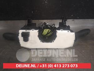 Nissan X-Trail Combischakelaar Stuurkolom O551652 foto 2