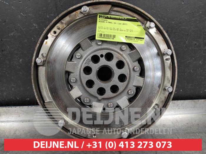Nissan X-Trail Vliegwiel O551709