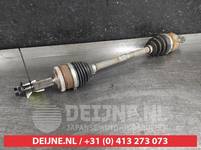Hyundai I10 Aandrijfas links-voor O551975