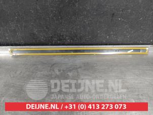 Toyota Prius Portierlijst O552547 foto 2
