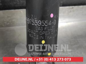 Isuzu D-MAX Rear shock absorber, right O552833 photo 2