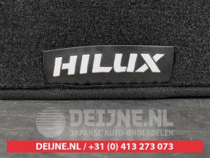 Toyota Hilux Matten Set O552879 foto 2