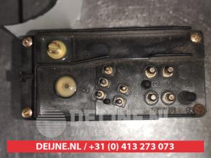 Ssang Yong Kyron Voorgloei Relais O553227 foto 2