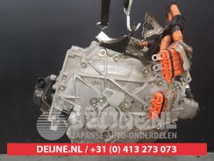 Lexus CT 200h Gearbox O553305 photo 3