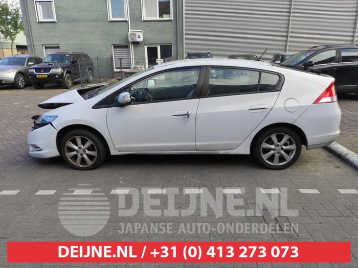 Honda Insight Rear door window 4-door, left O553539