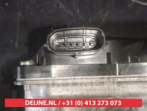 Suzuki Swift Gasklephuis O553621 foto 3