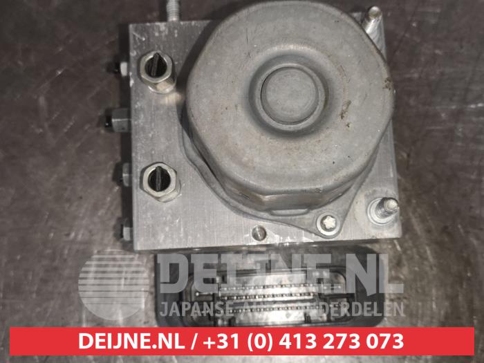 Gebruikte ABS Pomp Nissan X-Trail (T32) 1.6 DIG-T 16V Prijs € 150,00 Margeregeling aangeboden door V.Deijne Jap.Auto-onderdelen BV