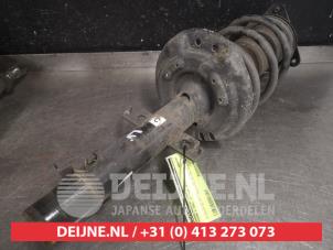 Nissan X-Trail Stoßdämpferstrebe links vorne O553934 foto 2