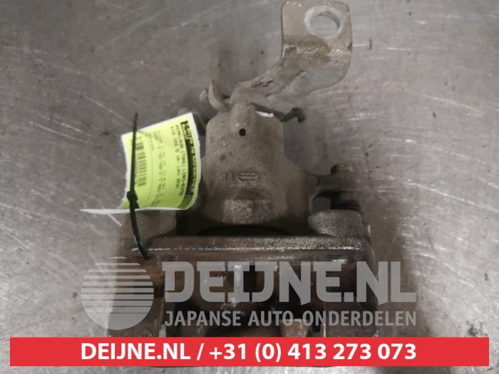 Kia Ceed Sportswagon Remklauw (Tang) links-achter O554178