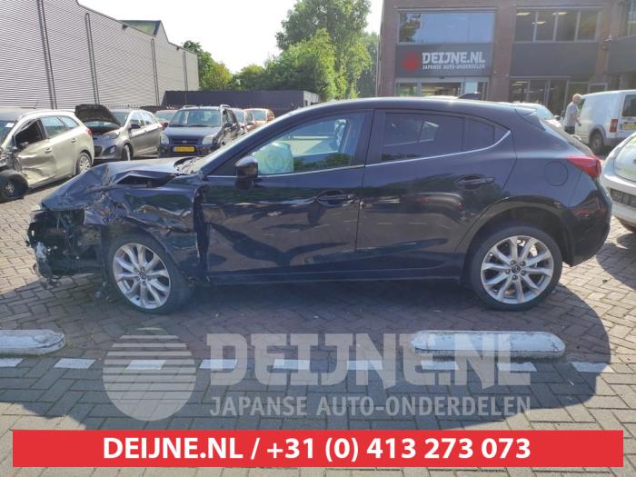 Mazda 3 Portierruit 4Deurs links-achter O554369