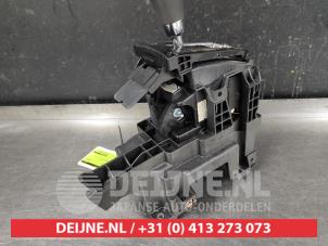 Chevrolet Cruze Automatic gear selector O554625 photo 3