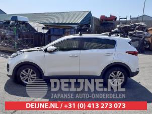 Kia Sportage Zijskirt links O554633 foto 3