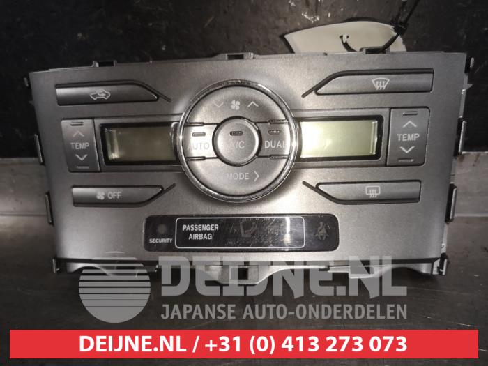 Toyota Auris Kachel Bedieningspaneel O554932
