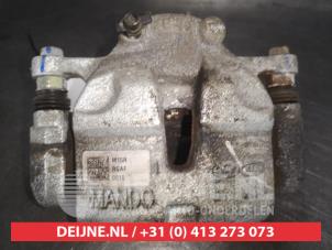 Hyundai I20 Bremszange rechts vorne O554998 foto 2