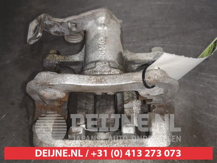 Hyundai I20 Bremszange links hinten O555000