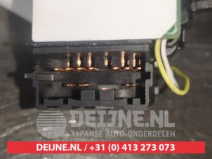 Mitsubishi Pajero Ruitenwis Schakelaar O555104 foto 3