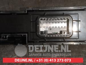 Hyundai Tucson Panic lighting switch O555251 photo 2