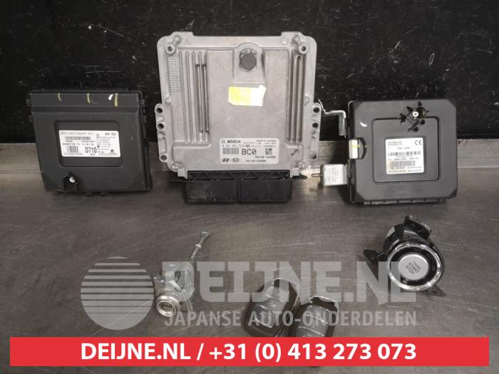 Hyundai Tucson Computer Motormanagement O555316