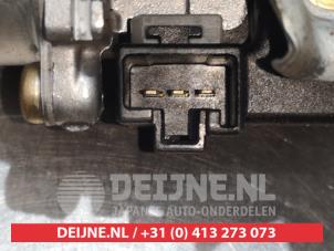 Toyota Avensis Verso Scheibenwischermotor hinten O301440 foto 4