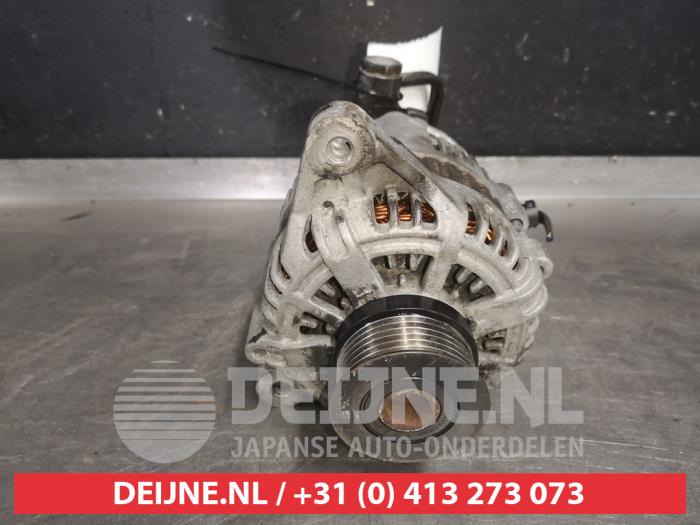 Gebruikte Dynamo Hyundai Sonata 2.0 CRDI VGT 16V Prijs € 25,00 Margeregeling aangeboden door V.Deijne Jap.Auto-onderdelen BV