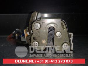 Subaru Forester Türschlossmechanik 4-türig links hinten O280186 foto 3