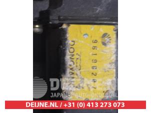 Daewoo Nubira Fenstermechanik 4-türig links hinten O290609 foto 3