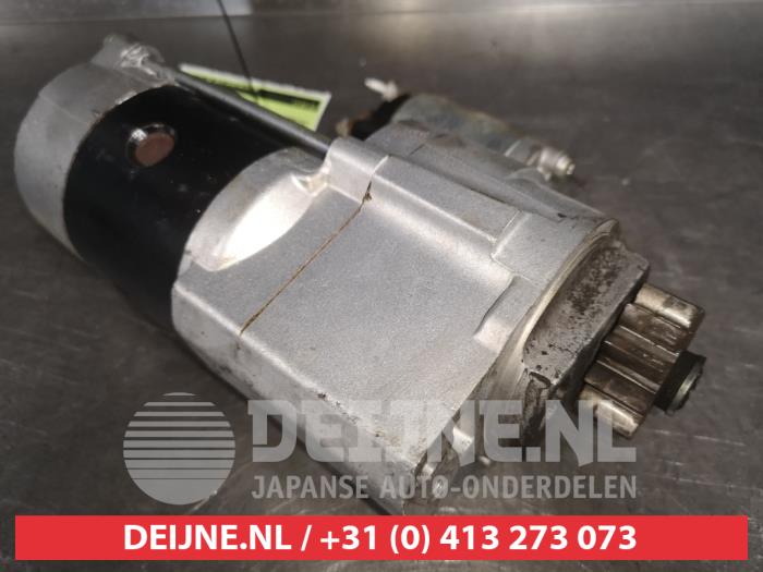 Gebruikte Startmotor Nissan Navara (D40) 2.5 dCi 16V 4x4 Prijs € 40,00 Margeregeling aangeboden door V.Deijne Jap.Auto-onderdelen BV
