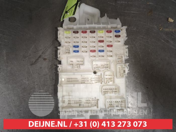 Suzuki Swift Sicherungskasten O555574