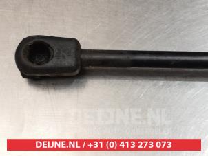 Kia Sportage Gasdemper links-achter O293957 foto 3