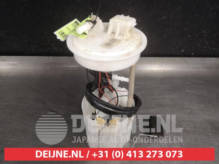 Gebruikte Tank element Pomp Nissan Qashqai (J11) 1.6 DIG-T 163 16V Prijs € 50,00 Margeregeling aangeboden door V.Deijne Jap.Auto-onderdelen BV