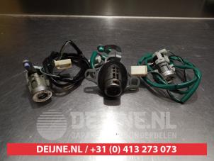 Mazda MPV Schlossset Zylinder (komplett) O277783 foto 2