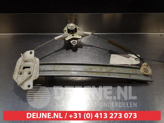 Hyundai Lantra Rear door window mechanism 4-door, left O290336