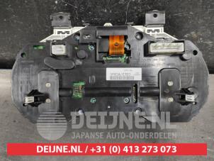 Nissan Micra Tacho - Kombiinstrument KM O555886 foto 2