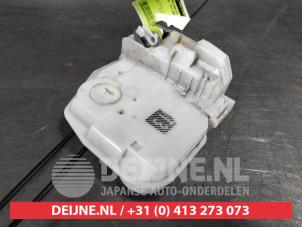 Mitsubishi Outlander Deurslot Mechaniek 4Deurs rechts-achter O555910 foto 2