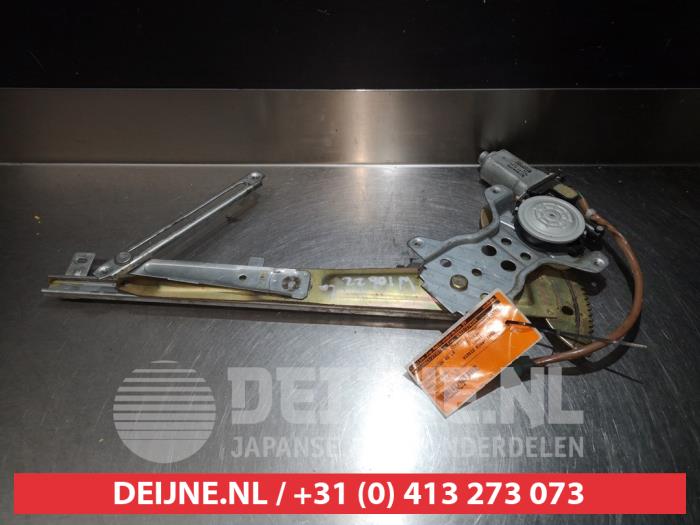 Daihatsu Gran Move Ruitmechaniek 4Deurs links-achter O290807