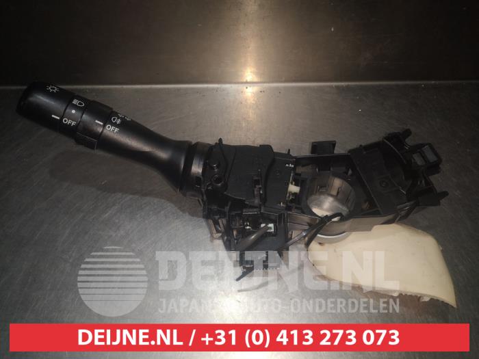 Toyota Rav-4 Light switch O307344