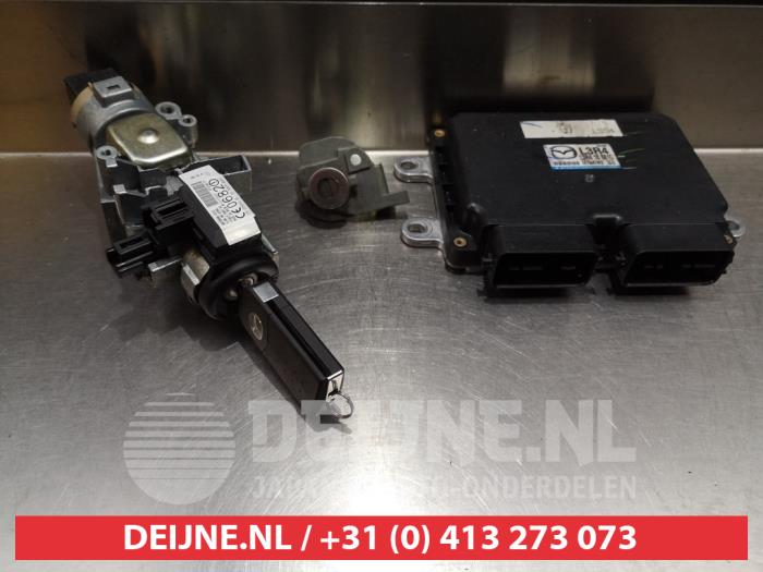 Mazda 6 Slotenset Cilinder (compleet) O277759