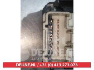Toyota Avensis Light switch O307313 photo 4