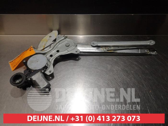 Daihatsu Trevis Ruitmechaniek 4Deurs links-achter O290797