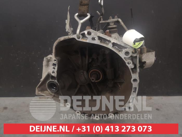 Gebruikte Versnellingsbak Toyota Yaris II (P9) 1.3 16V VVT-i Prijs € 150,00 Margeregeling aangeboden door V.Deijne Jap.Auto-onderdelen BV