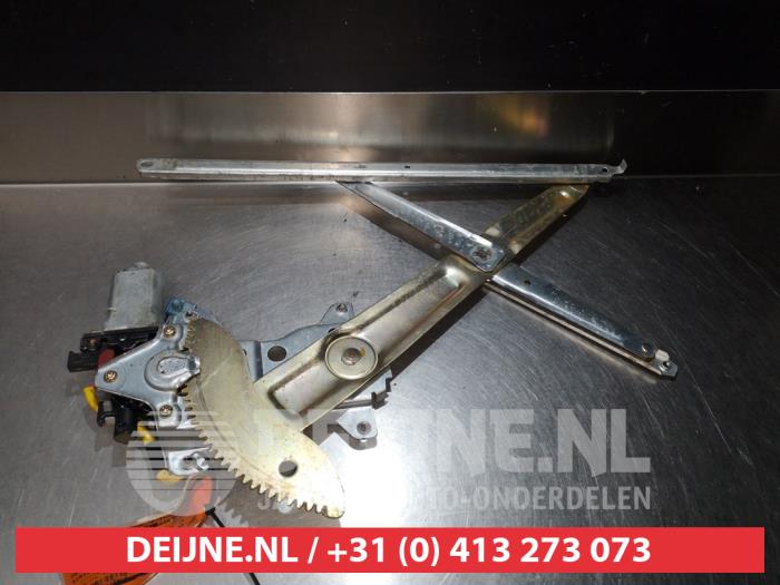 Daihatsu Sirion Fenstermechanik 4-türig links hinten O290782