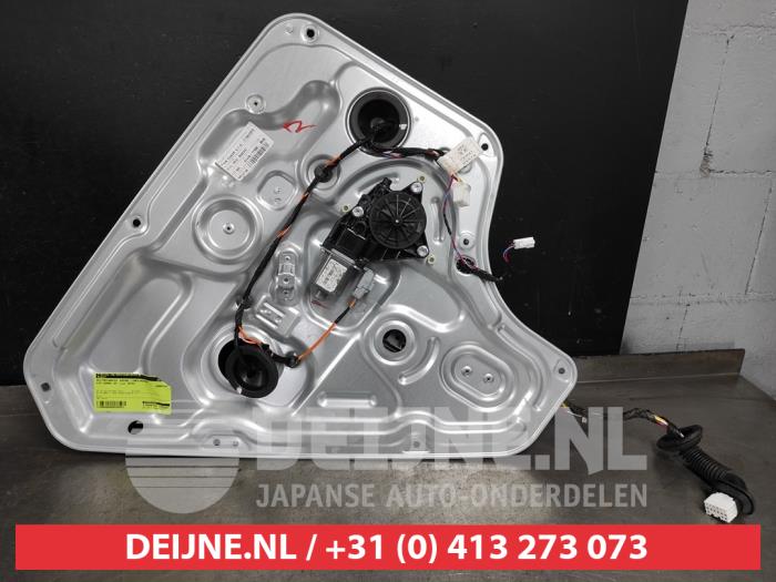 Kia Venga Rear door window mechanism 4-door, left O556553
