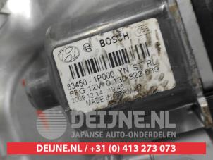 Kia Venga Ruitmechaniek 4Deurs links-achter O556553 foto 2