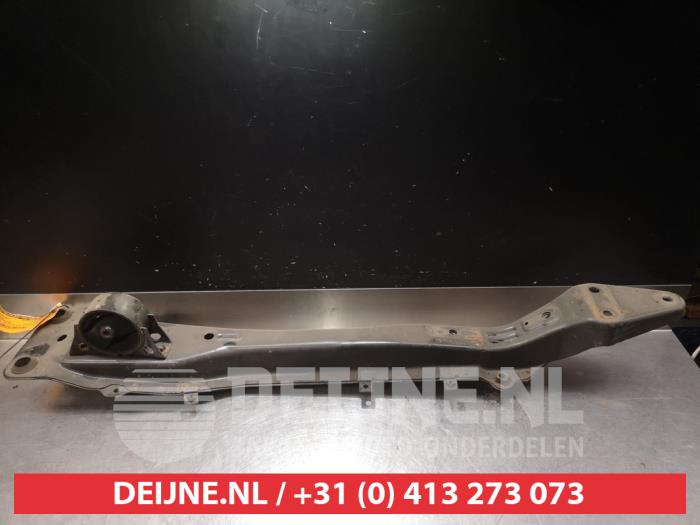 Gebruikte Motorbalk Nissan Primera (P12) 1.8 16V Prijs € 25,00 Margeregeling aangeboden door V.Deijne Jap.Auto-onderdelen BV
