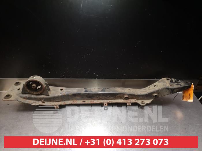Nissan Primera Motorbalk O350419