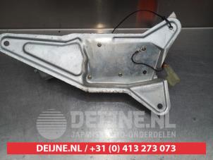 Suzuki Grand Vitara Ruitenwissermotor achter O301353 foto 2