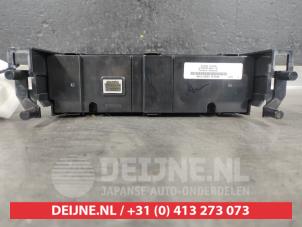 Nissan Juke Heater control panel O556765 photo 2