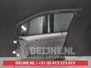 Chevrolet Spark Tür 4-türig rechts vorne O556809 foto 2